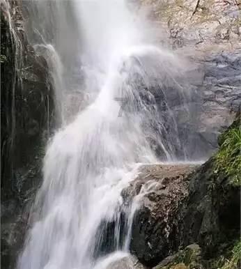 超混电驱奇骏，轻松应对冰雪路况让出行更安心